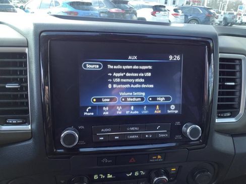 Certified 2023 Nissan Frontier SV w/ SV Convenience Package RWD image 12
