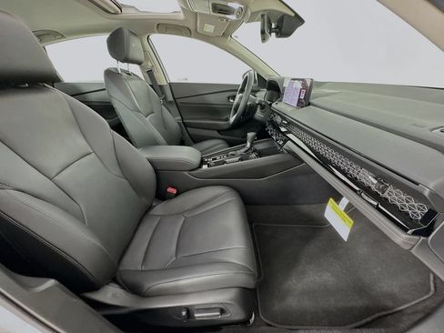 Used 2025 Honda Accord Touring image 35