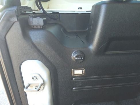 Certified 2022 Jeep Wrangler Sport AWD/4WD image 22