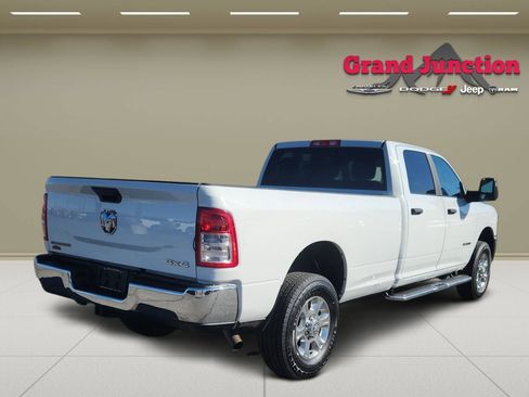 Used 2024 RAM 2500 Big Horn AWD/4WD image 4