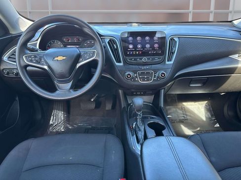 Used 2024 Chevrolet Malibu LT image 13