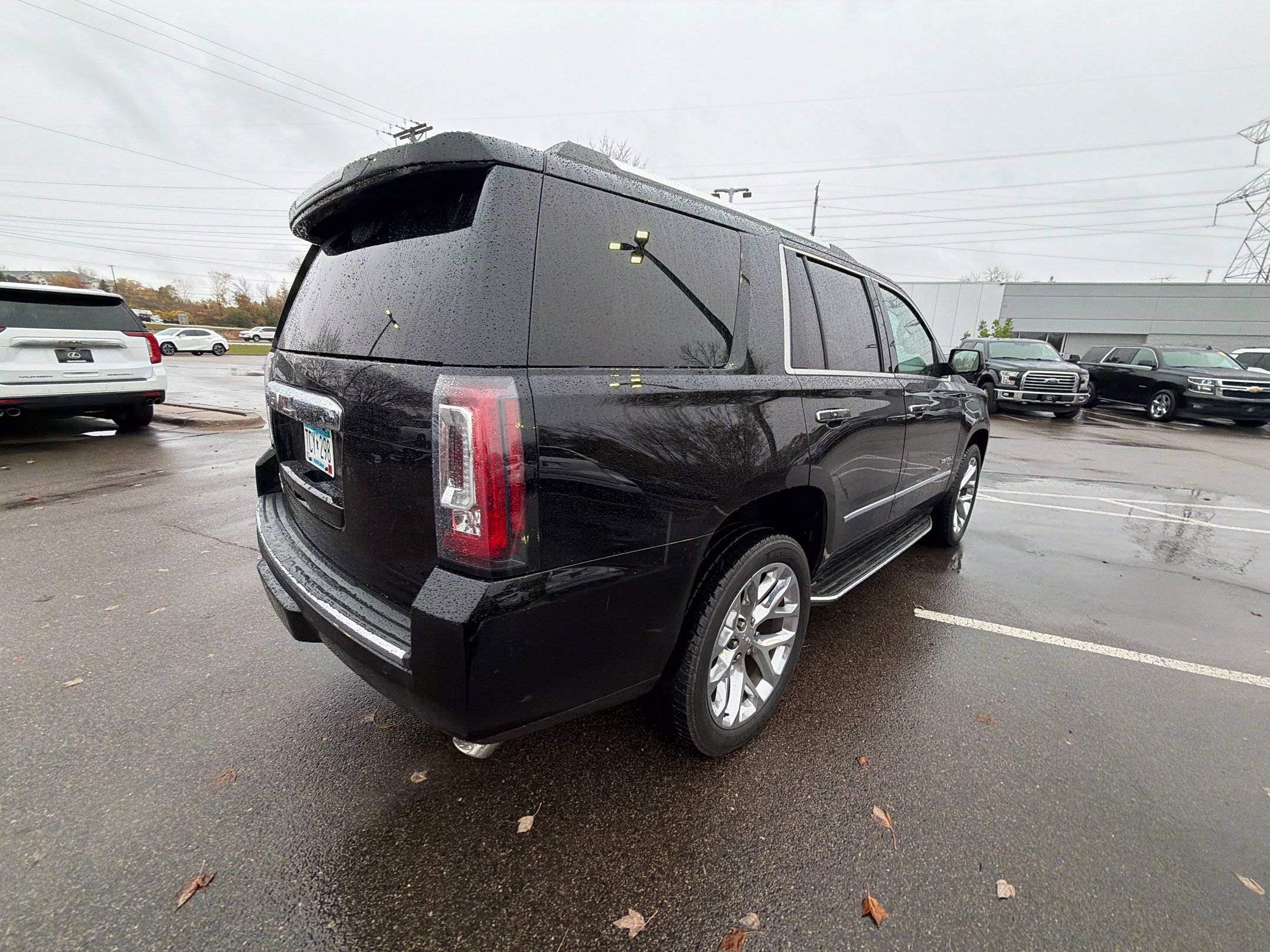 Used 2018 GMC Yukon Denali w/ Open Road Package AWD/4WD image 37