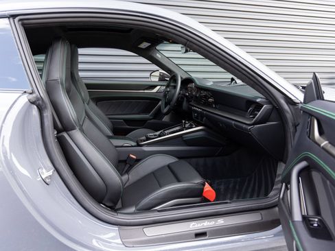 Certified 2026 Porsche 911 Turbo S AWD/4WD image 30