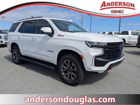 Used 2024 Chevrolet Tahoe Z71 w/ Luxury Package AWD/4WD image 1