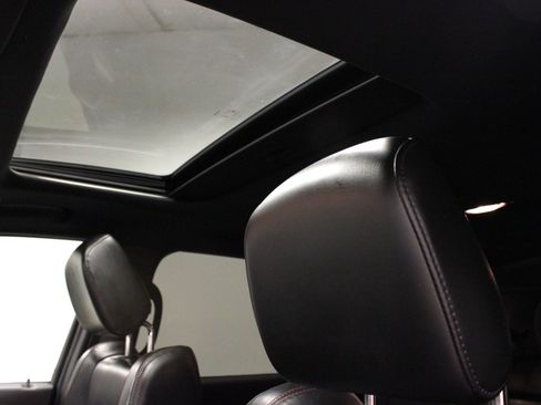 Used 2023 Dodge Durango GT RWD image 10
