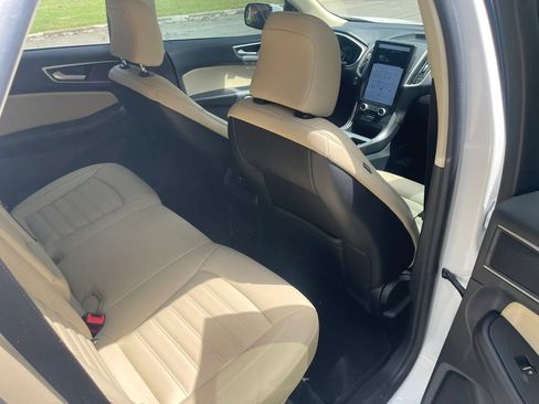 Used 2021 Ford Edge SEL w/ Convenience Package FWD image 13