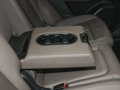 Used 2025 Audi Q5 Premium Plus w/ Premium Plus AWD/4WD image 57