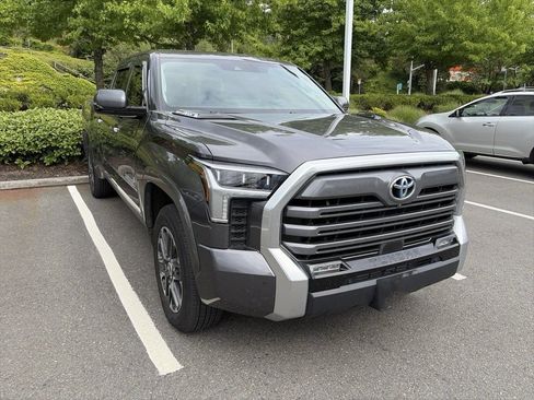 Used 2022 Toyota Tundra Limited AWD/4WD image 1