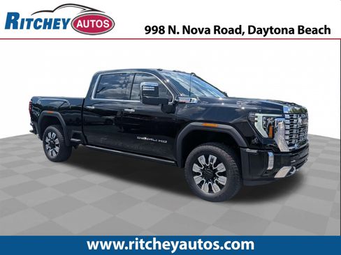 Certified 2026 GMC Sierra 2500 Denali w/ Denali Reserve Package AWD/4WD image 1