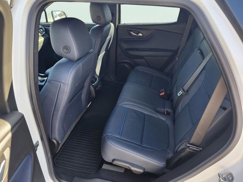 Used 2025 Chevrolet Blazer RS w/ Driver Confidence II Package image 30