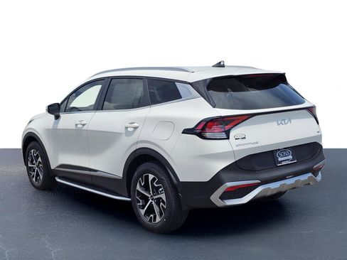 New 2025 Kia Sportage EX AWD/4WD image 11