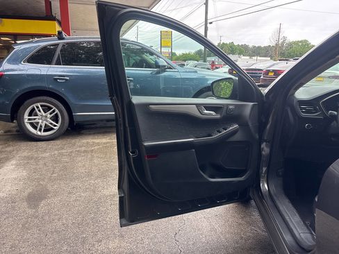Used 2020 Ford Escape SEL AWD/4WD image 7