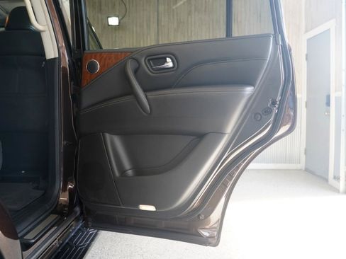 Used 2018 INFINITI QX80 2WD image 39