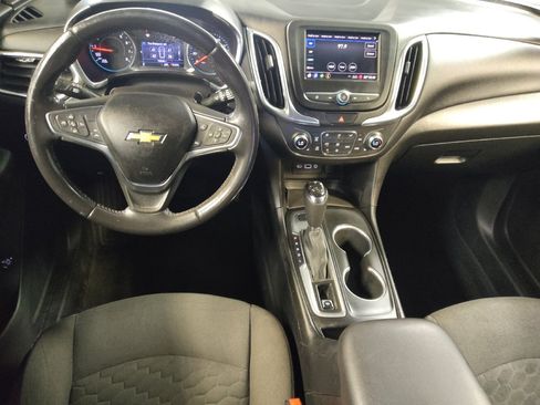 Used 2020 Chevrolet Equinox LT AWD/4WD image 22