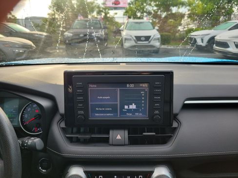 Used 2019 Toyota RAV4 XLE FWD image 26