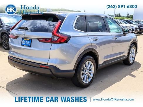 Used 2024 Honda CR-V EX image 5