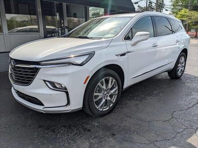 Used 2023 Buick Enclave Essence w/ Experience Buick Package