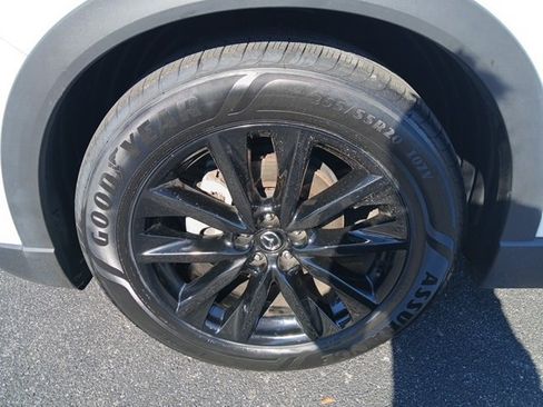 Used 2022 MAZDA CX-9 Touring Plus image 2