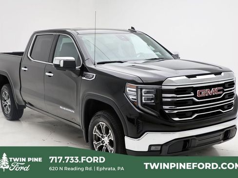 Used 2025 GMC Sierra 1500 SLT AWD/4WD image 1