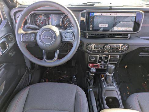 Used 2024 Jeep Wrangler Rubicon w/ Safety Group image 26