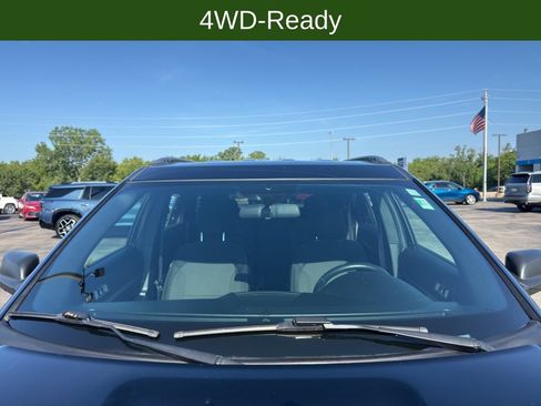 Used 2018 Ford Explorer XLT AWD/4WD image 25