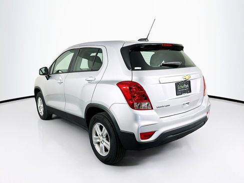 Used 2018 Chevrolet Trax LS AWD/4WD image 5