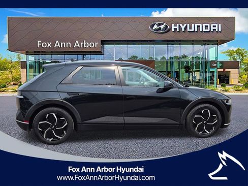 Certified 2023 Hyundai Ioniq 5 SEL AWD/4WD image 6