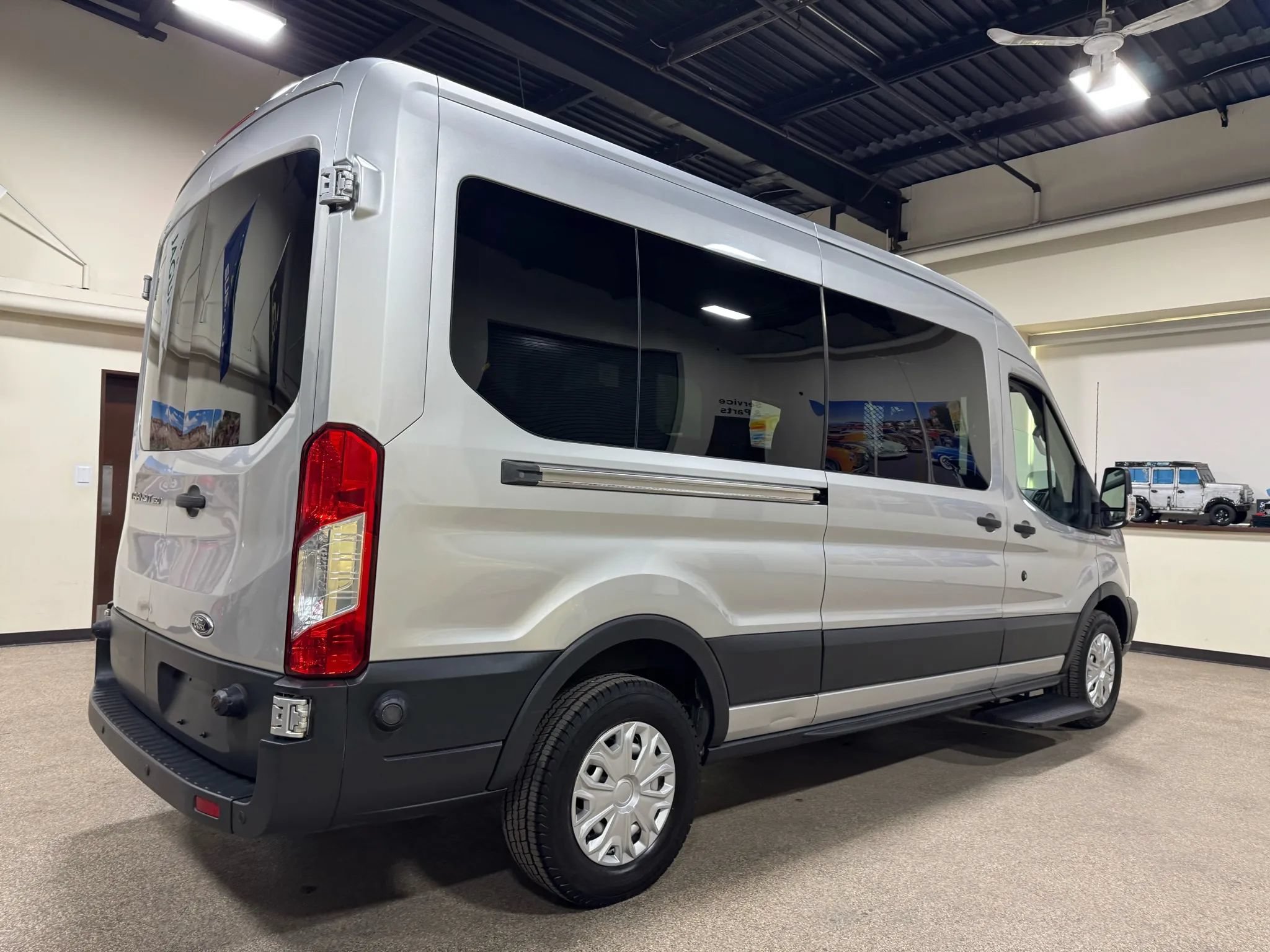 Used 2015 Ford Transit 350 148 Medium Roof RWD image 19