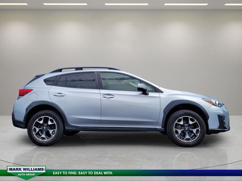 Used 2019 Subaru Crosstrek 2.0i Premium AWD/4WD image 2
