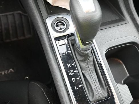 Used 2024 Nissan Sentra SV FWD image 25