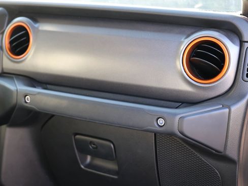 Used 2022 Jeep Gladiator Mojave w/ LED Lighting Group image 58