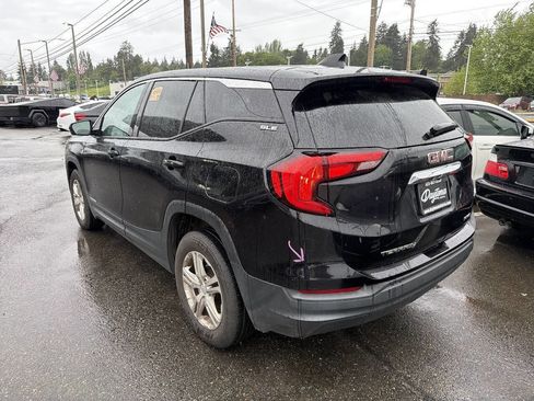 Used 2018 GMC Terrain SLE AWD/4WD image 2
