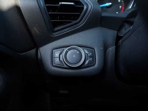 Used 2017 Ford Escape SE FWD image 29