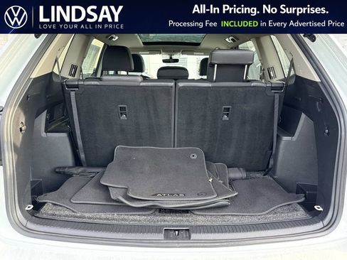 Used 2023 Volkswagen Atlas SE w/ Panoramic Sunroof Package AWD/4WD image 10
