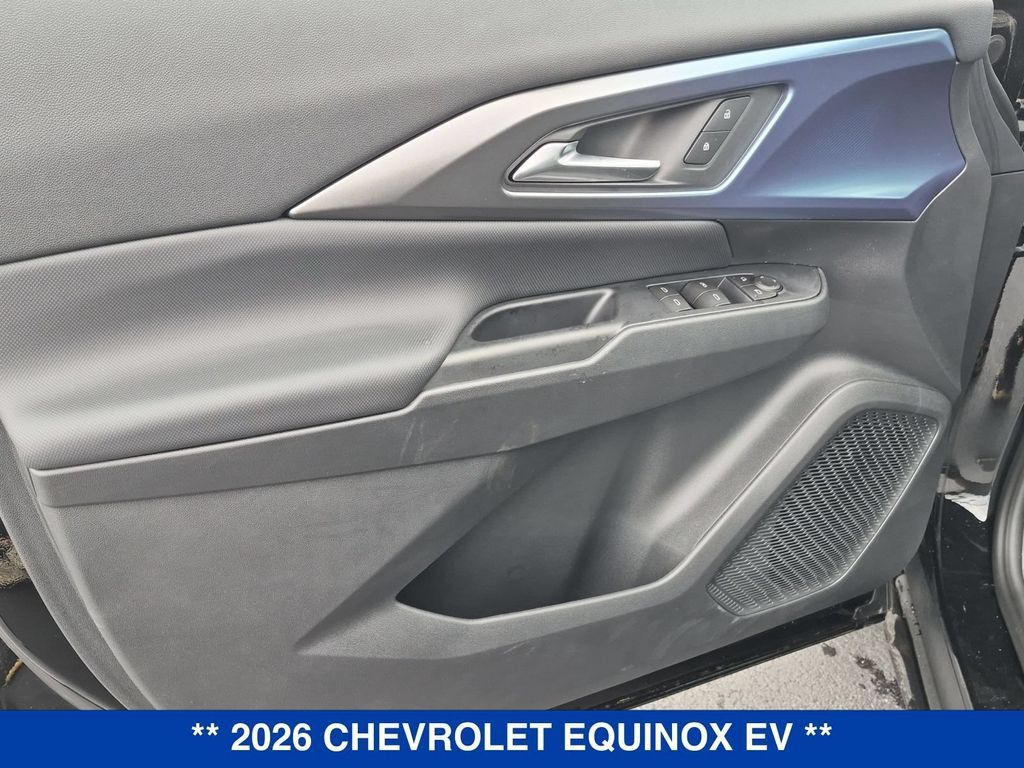 New 2026 Chevrolet Equinox EV LT AWD/4WD image 10