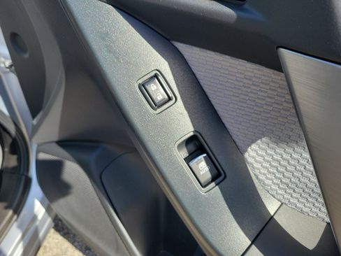 Used 2017 Subaru Forester 2.5i Premium w/ Popular Package #2A image 10