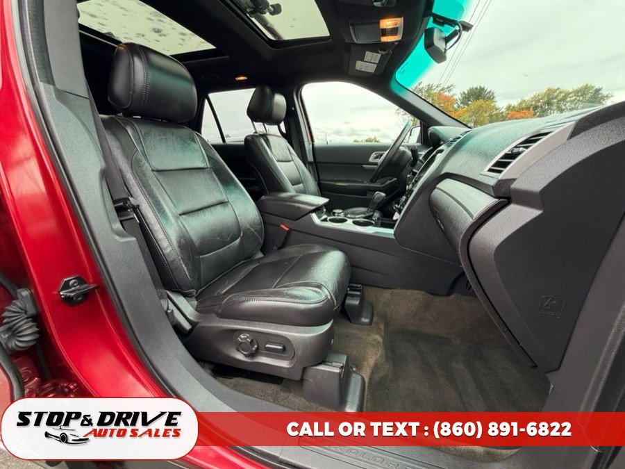 Used 2013 Ford Explorer XLT AWD/4WD image 16
