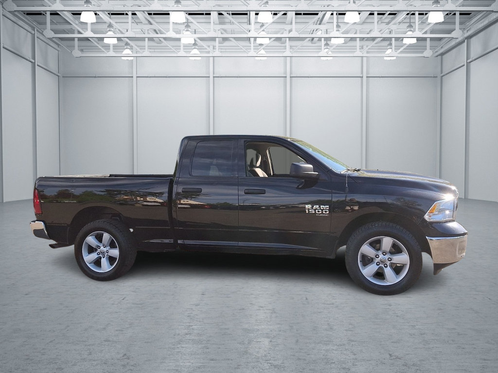 Used 2024 RAM 1500 Classic SLT AWD/4WD image 6
