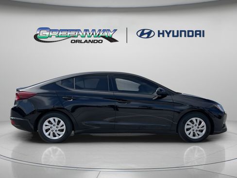 Used 2020 Hyundai Elantra SE FWD image 5