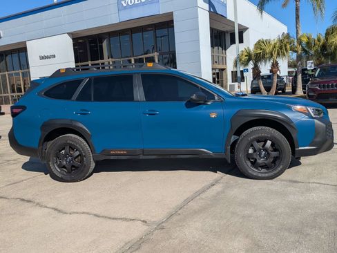 Certified 2025 Subaru Outback Wilderness image 3