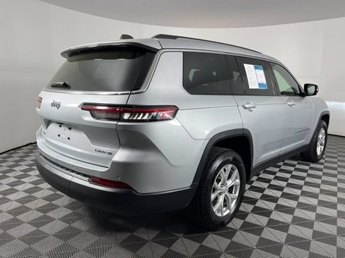 Used 2023 Jeep Grand Cherokee L Limited AWD/4WD image 11