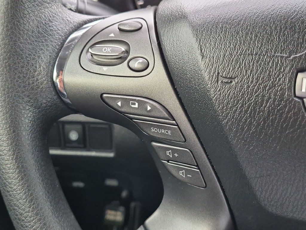 Used 2023 Nissan Murano S FWD image 15