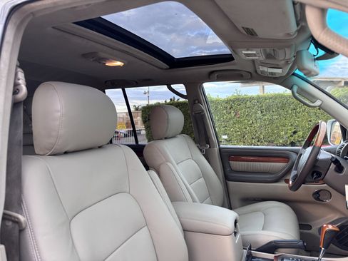 Used 2006 Lexus LX 470 4WD image 27