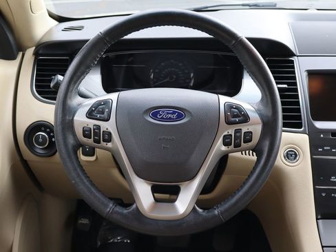 Used 2015 Ford Taurus SEL w/ Equipment Group 201A image 18
