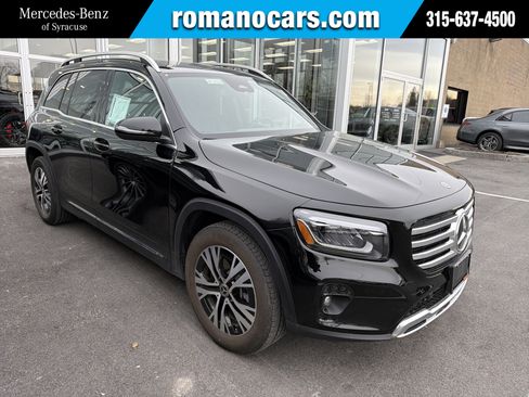 Used 2026 Mercedes-Benz GLB 250 4MATIC image 1