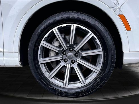 Used 2018 Audi Q7 3.0T Premium Plus AWD/4WD image 36