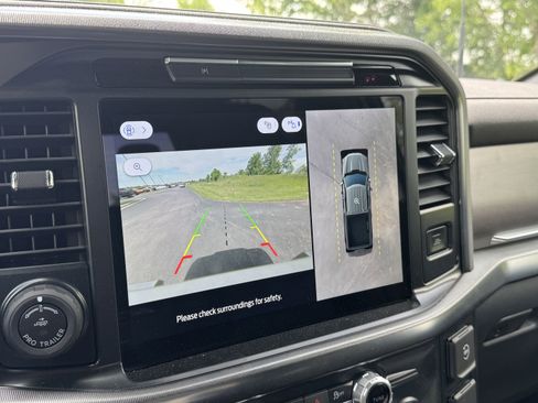 New 2025 Ford F150 Platinum w/ Equipment Group 702A High image 15