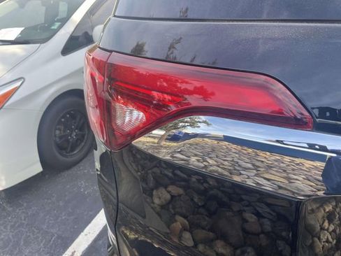 Used 2017 GMC Acadia Denali w/ Technology Package image 12