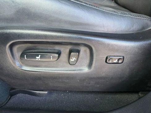 Used 2011 Lexus RX 350 RX 350 Sport Utility 4D w/ Premium Pkg image 40