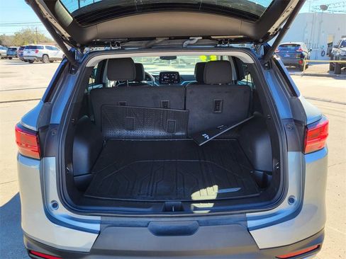 Used 2024 Chevrolet Blazer LT w/ Convenience Package image 12